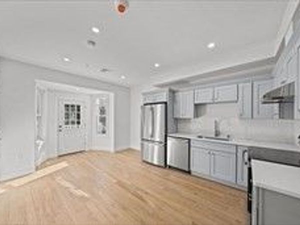 417 Commercial St, Unit 4, Weymouth, MA 02188