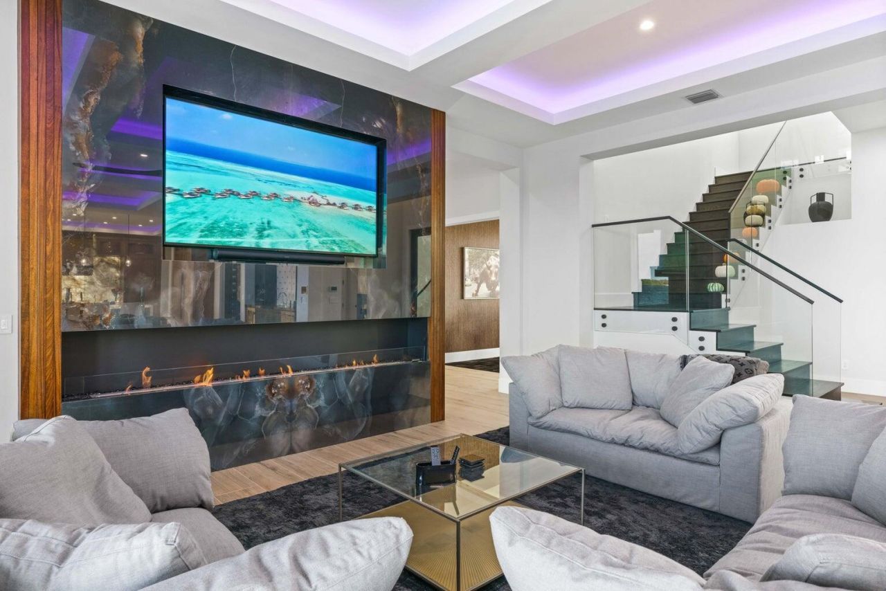 712 Lakeside Circle, North Palm Beach, FL 33408 Photo