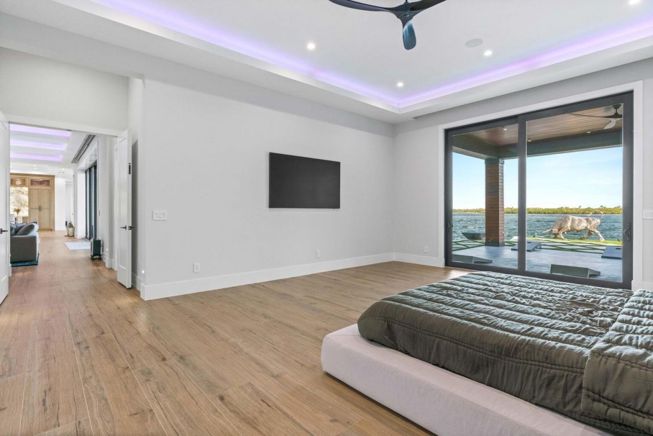 712 Lakeside Circle, North Palm Beach, FL 33408 Photo