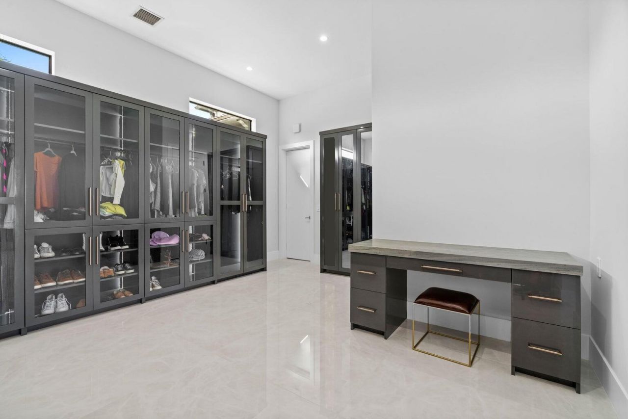 712 Lakeside Circle, North Palm Beach, FL 33408 Photo