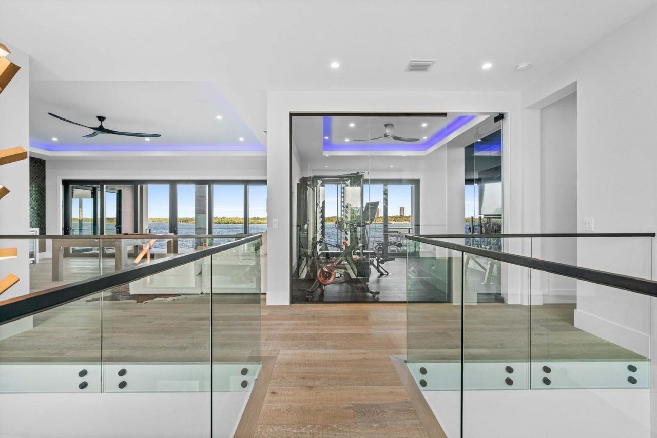 712 Lakeside Circle, North Palm Beach, FL 33408 Photo