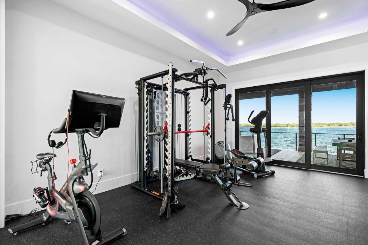 712 Lakeside Circle, North Palm Beach, FL 33408 Photo