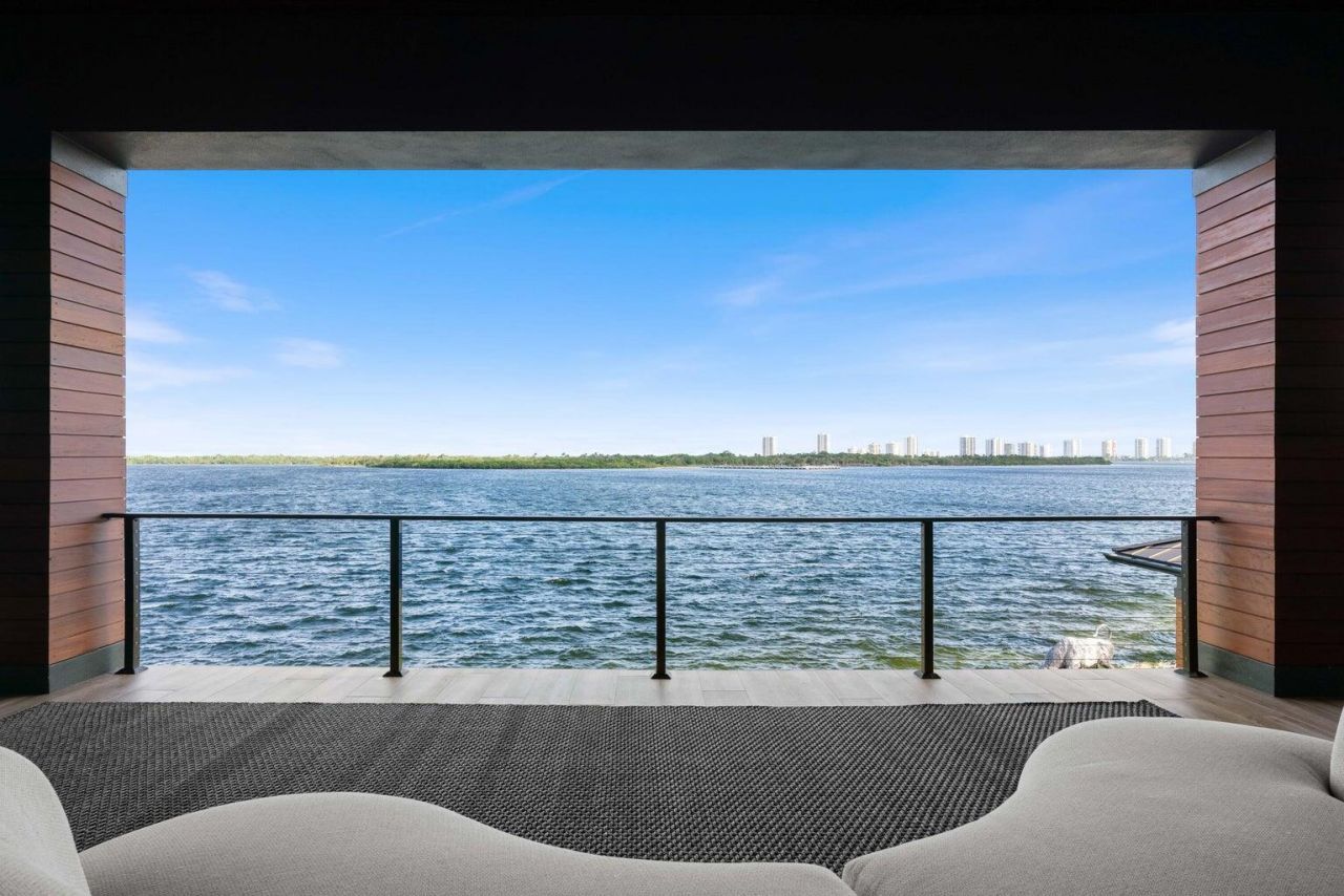 712 Lakeside Circle, North Palm Beach, FL 33408 Photo