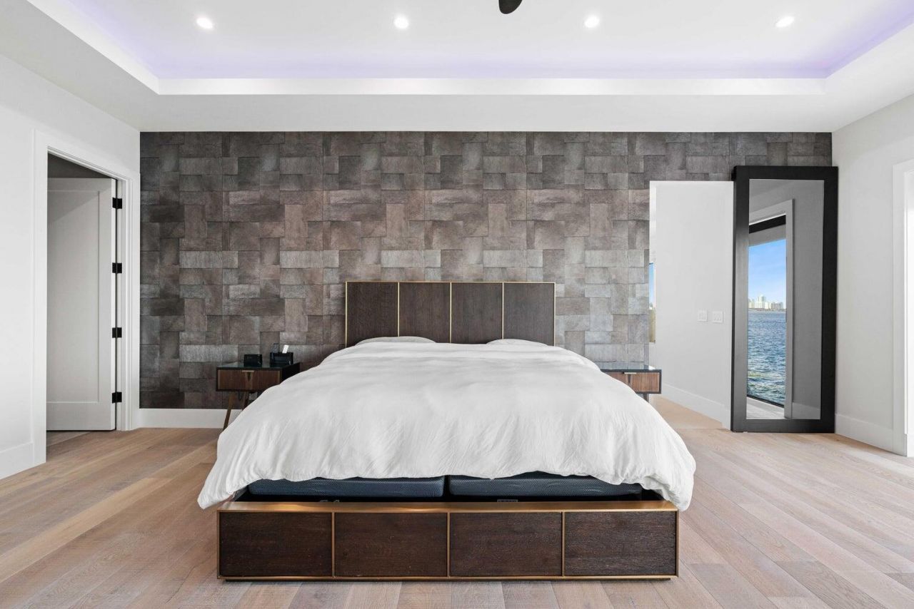 712 Lakeside Circle, North Palm Beach, FL 33408 Photo