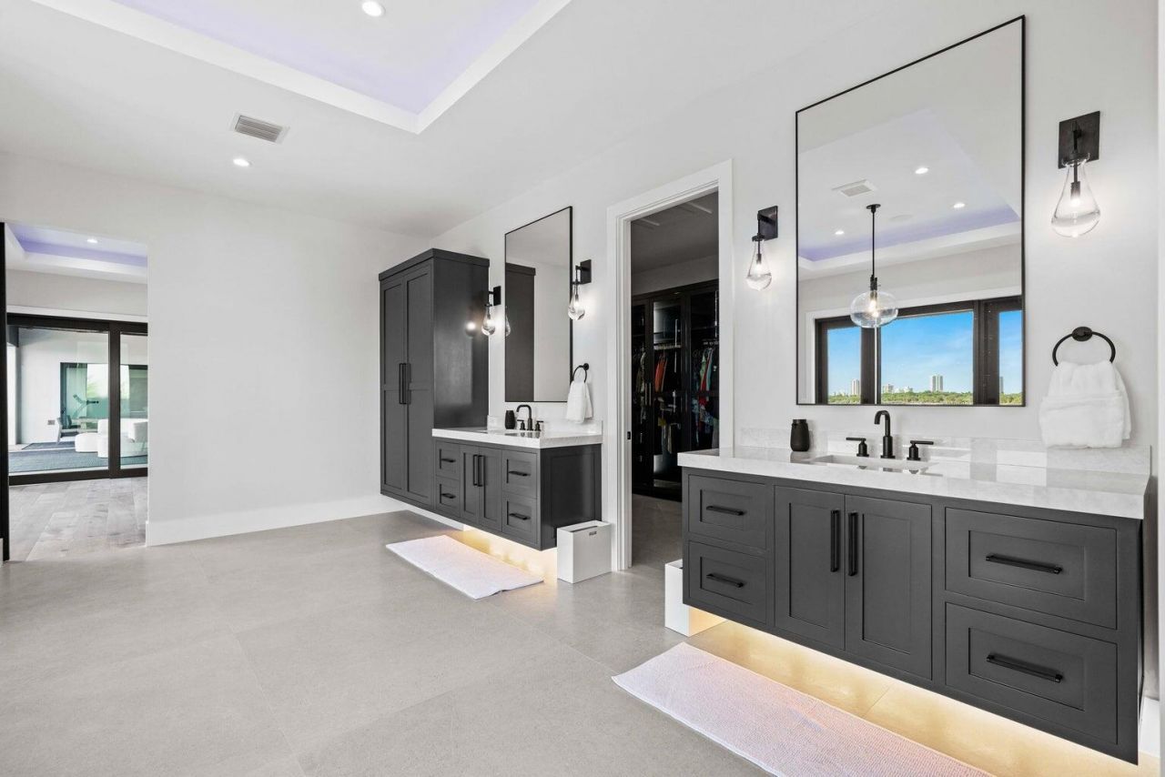 712 Lakeside Circle, North Palm Beach, FL 33408 Photo