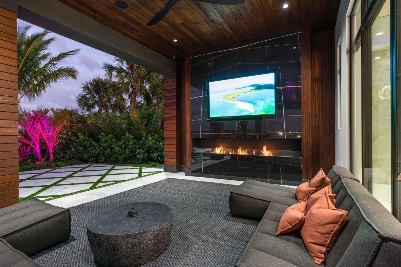 712 Lakeside Circle, North Palm Beach, FL 33408 Photo