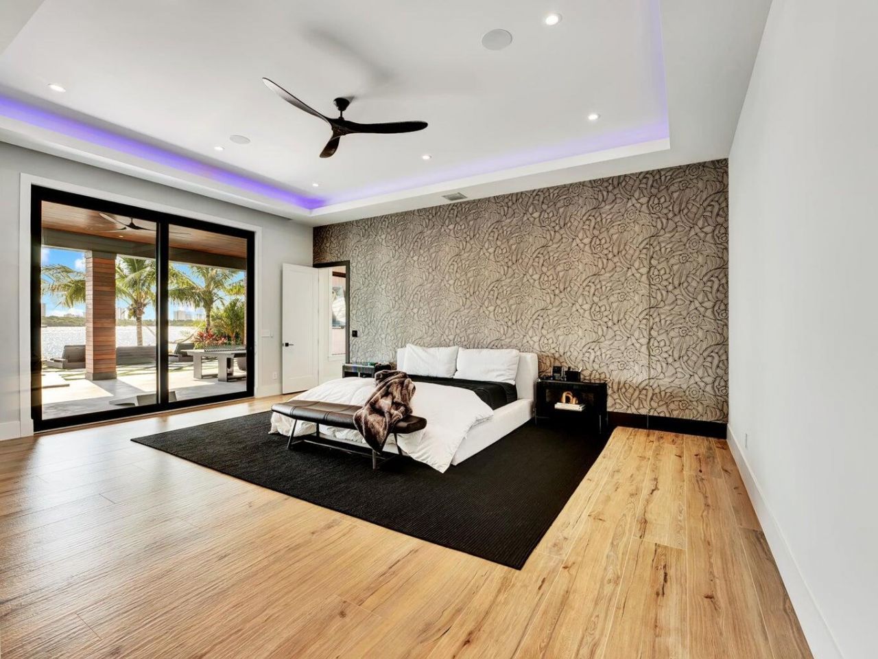 712 Lakeside Circle, North Palm Beach, FL 33408 Photo