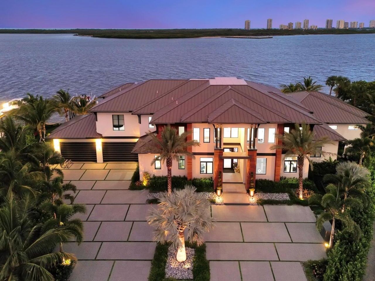 712 Lakeside Circle, North Palm Beach, FL 33408 Photo