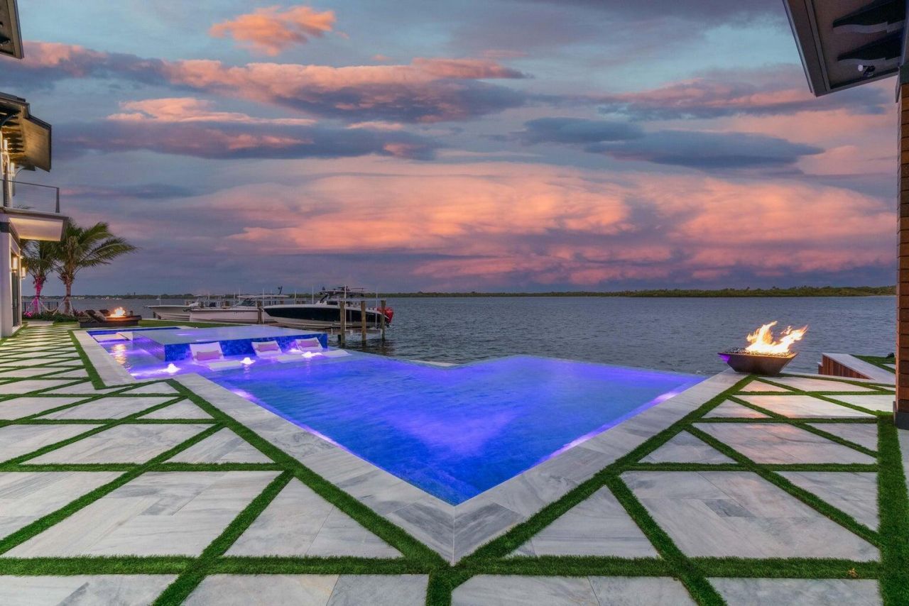 712 Lakeside Circle, North Palm Beach, FL 33408 Photo