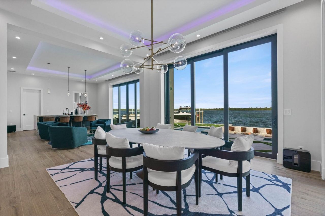 712 Lakeside Circle, North Palm Beach, FL 33408 Photo