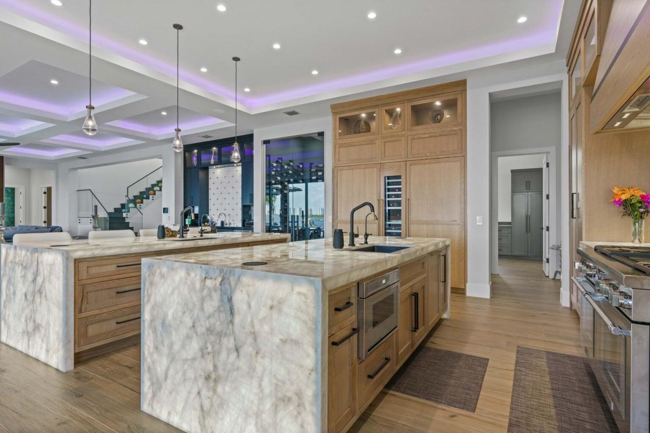 712 Lakeside Circle, North Palm Beach, FL 33408 Photo