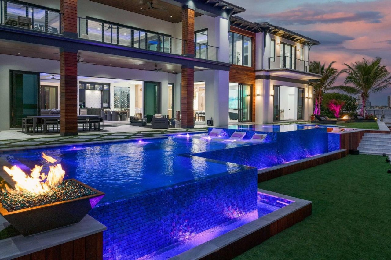 712 Lakeside Circle, North Palm Beach, FL 33408 Photo