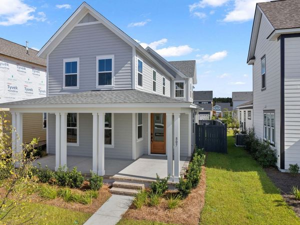 807 Gentle Breeze Drive, Summerville, SC 29486