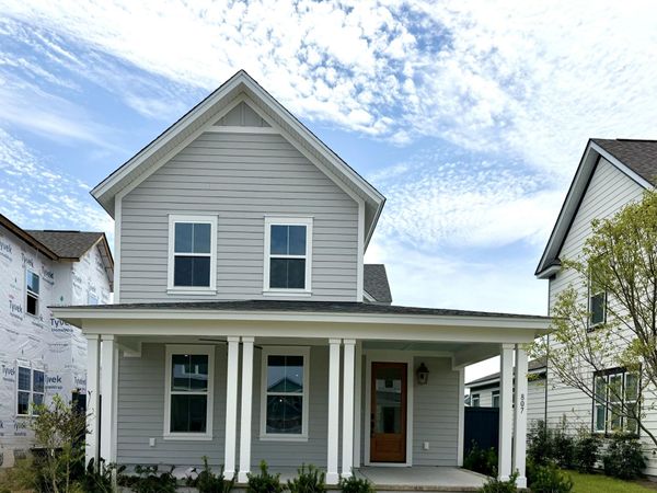 807 Gentle Breeze Drive, Summerville, SC 29486