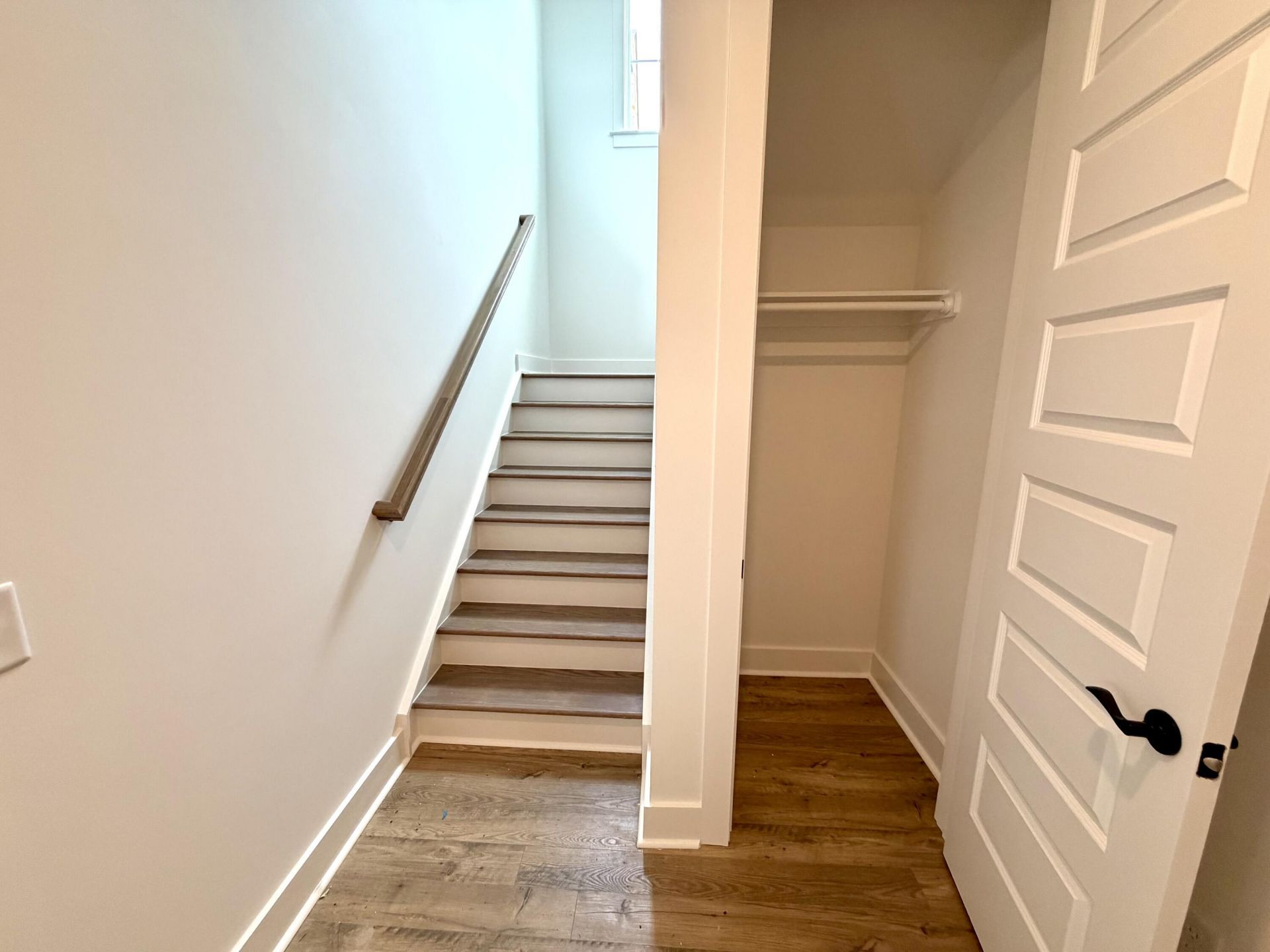 807 Gentle Breeze Drive Photo 26