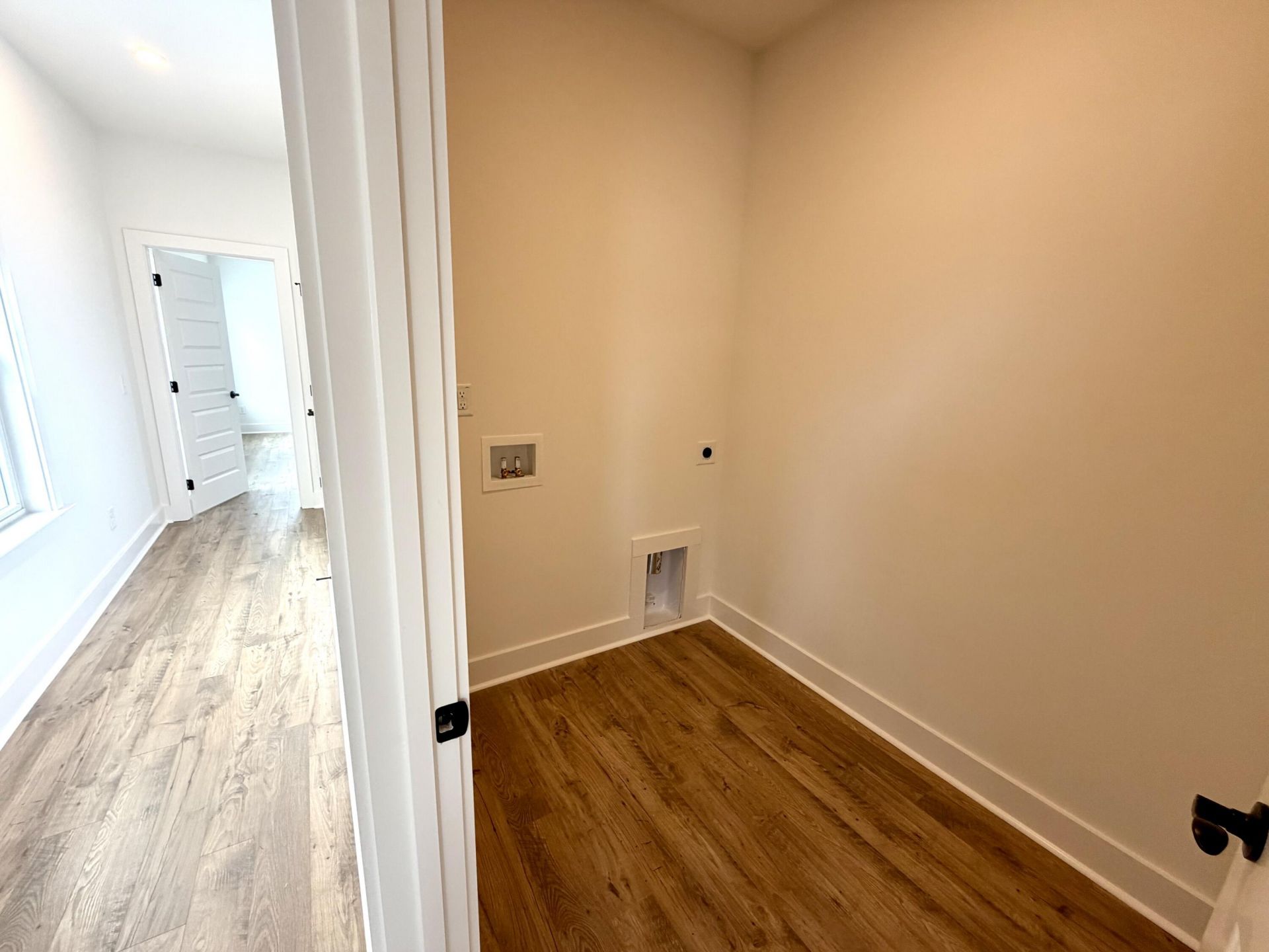 807 Gentle Breeze Drive Photo 31