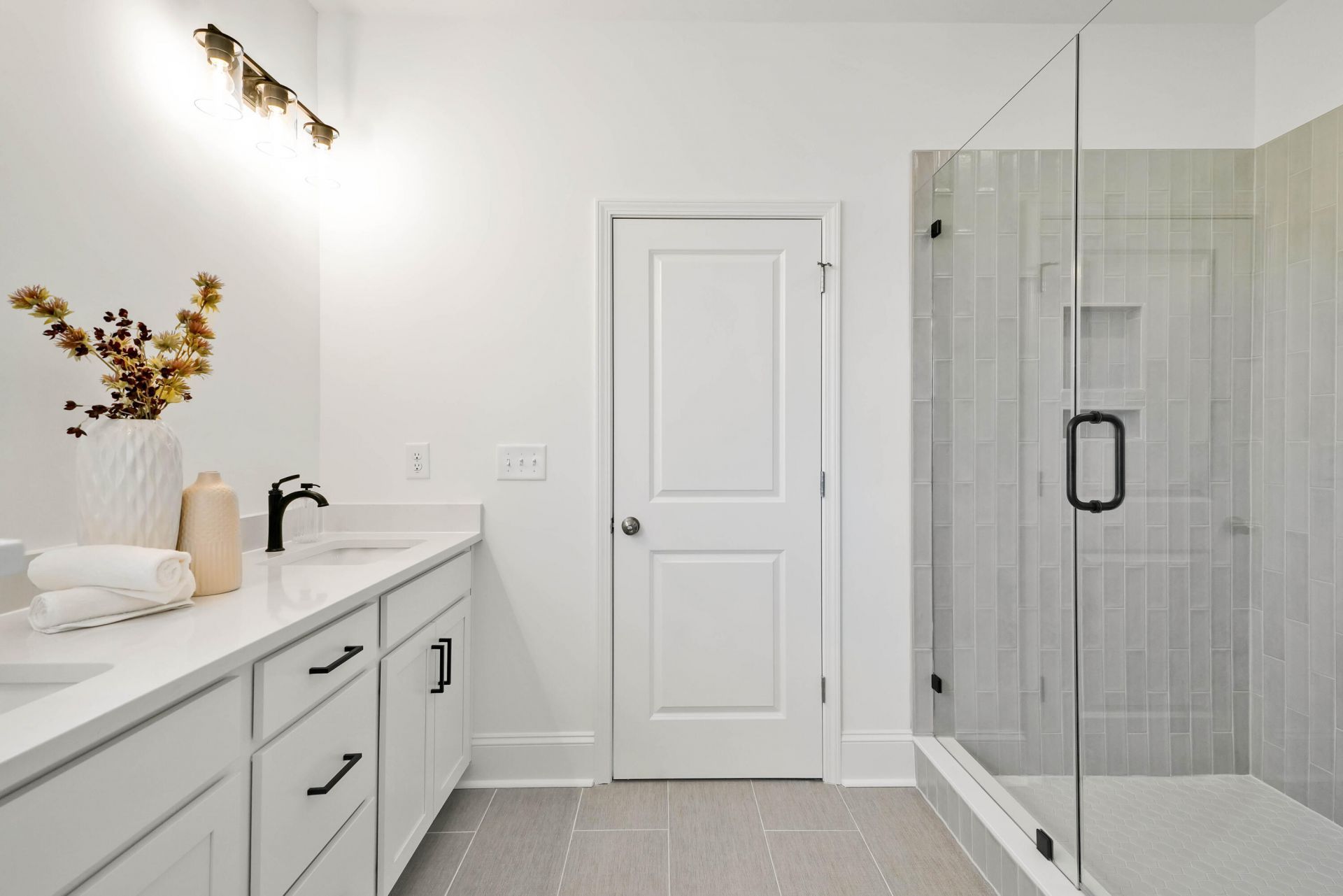 807 Gentle Breeze Drive Photo 45