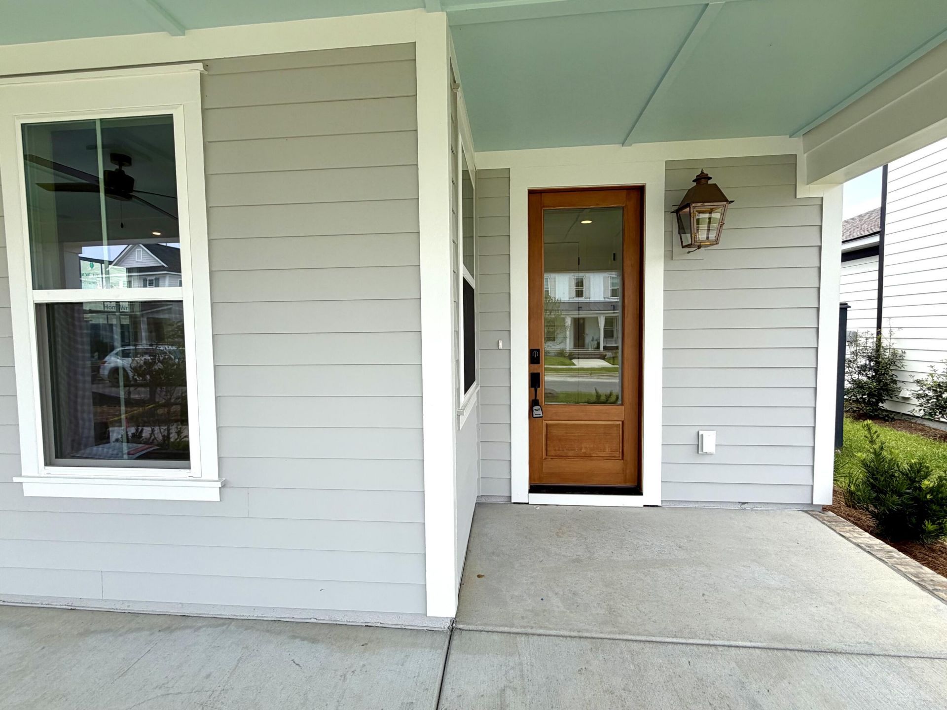 807 Gentle Breeze Drive Photo 5