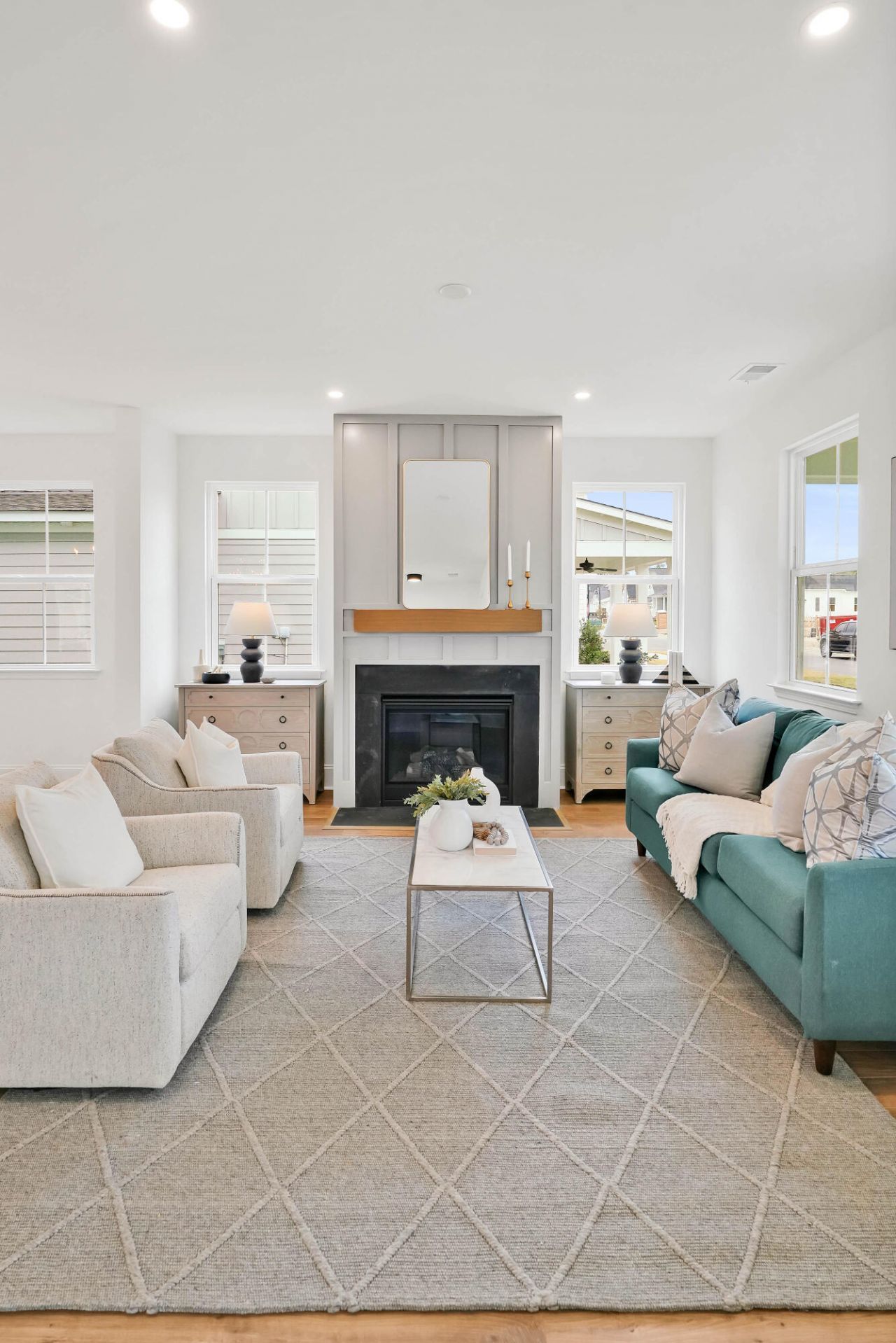 807 Gentle Breeze Drive Photo 7