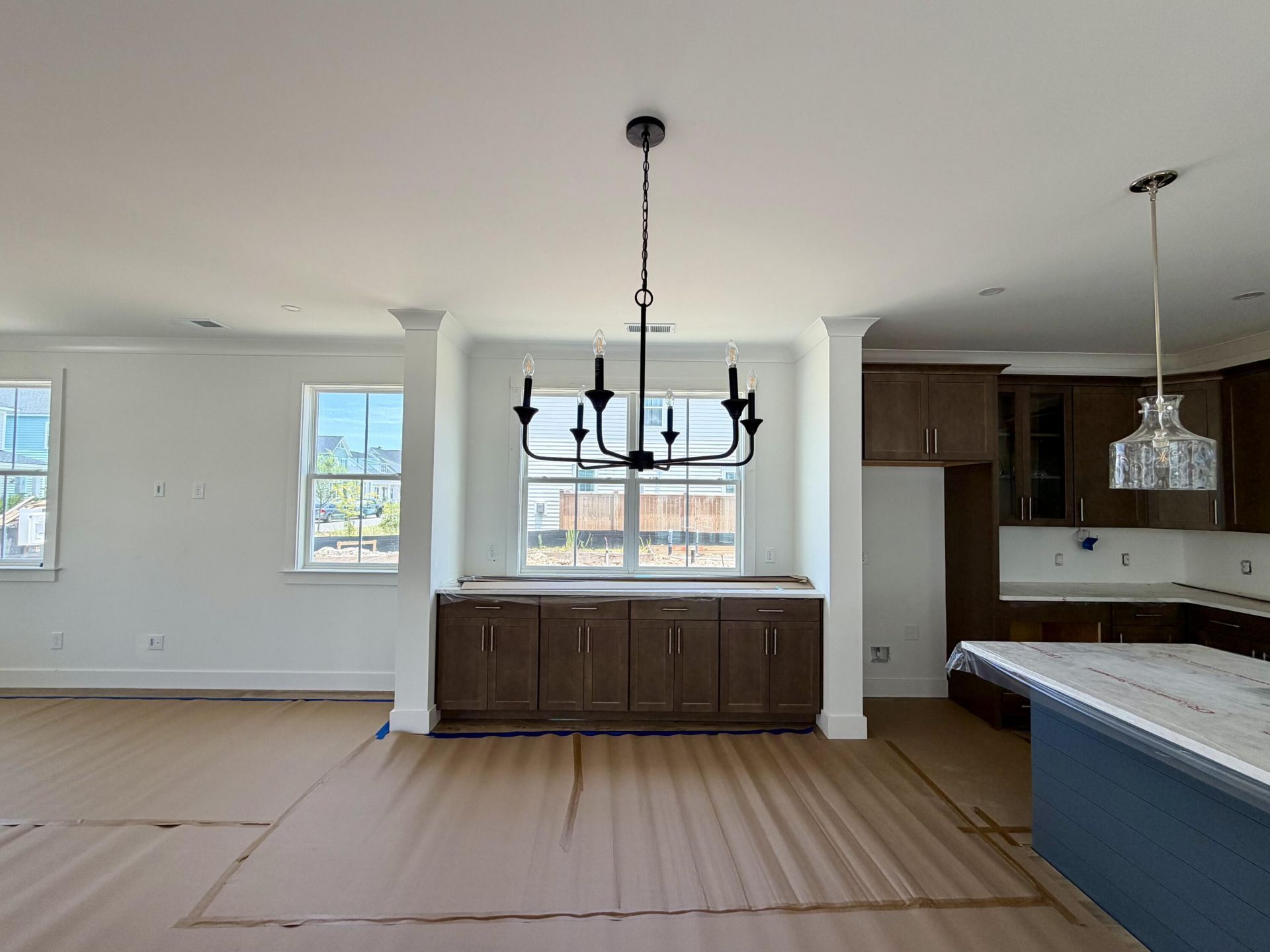 807 Gentle Breeze Drive Photo 8