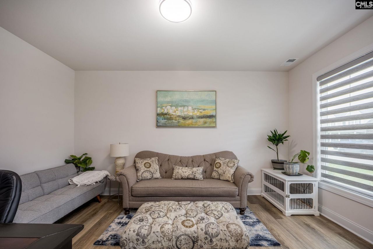 217 River Front Drive Photo 10