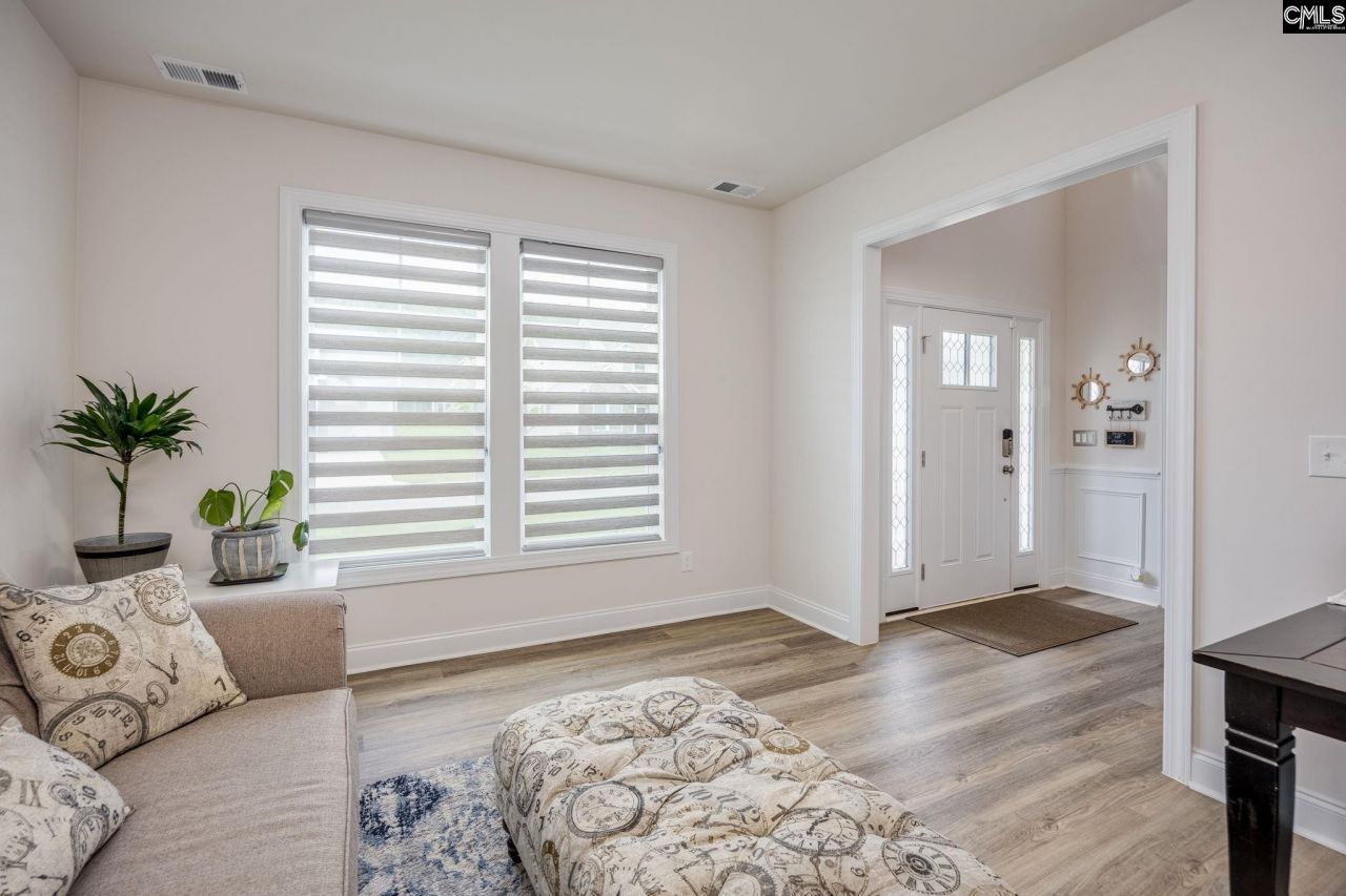 217 River Front Drive Photo 12