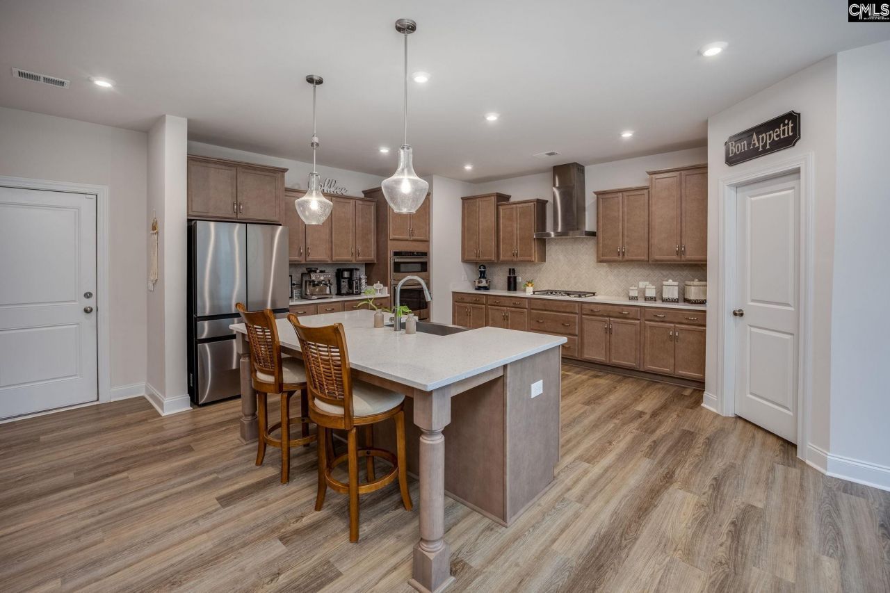 217 River Front Drive Photo 27