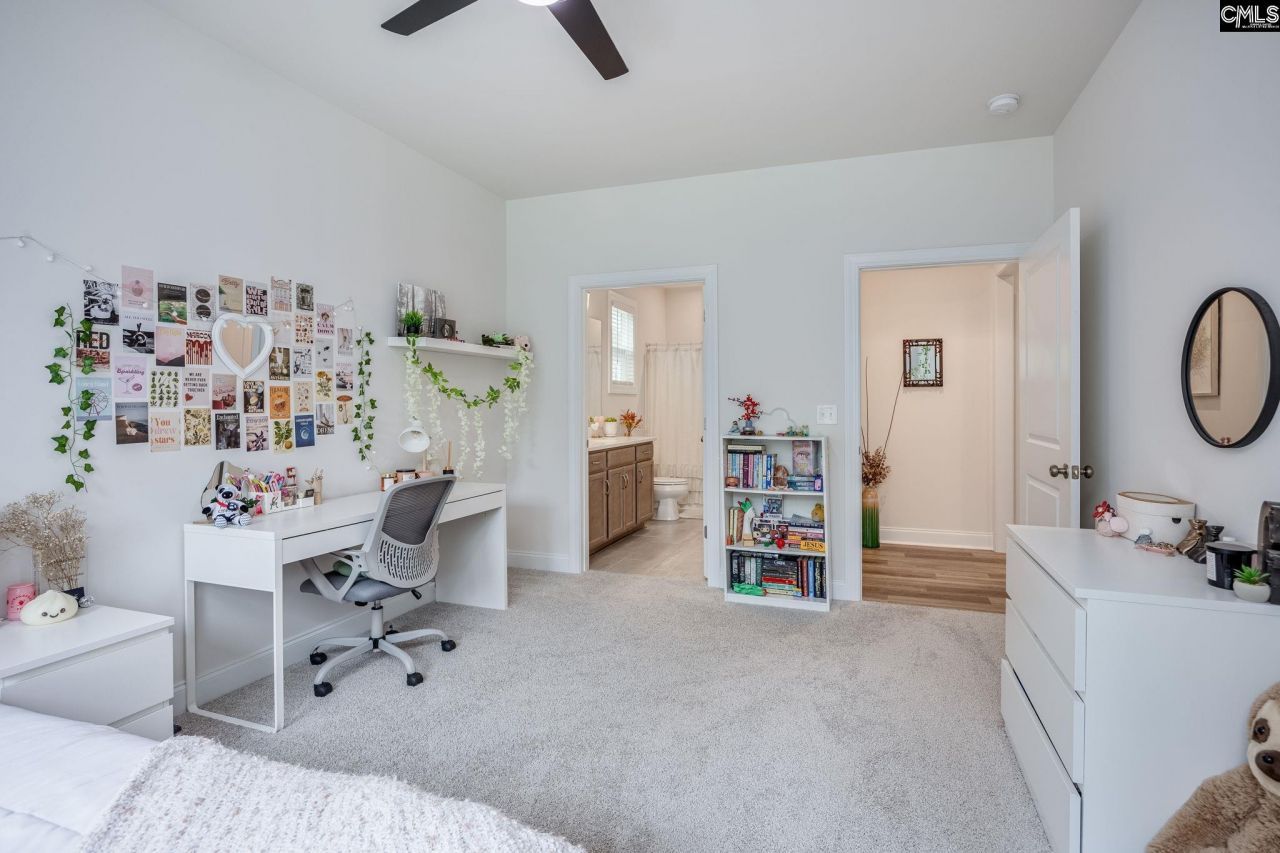 217 River Front Drive Photo 34