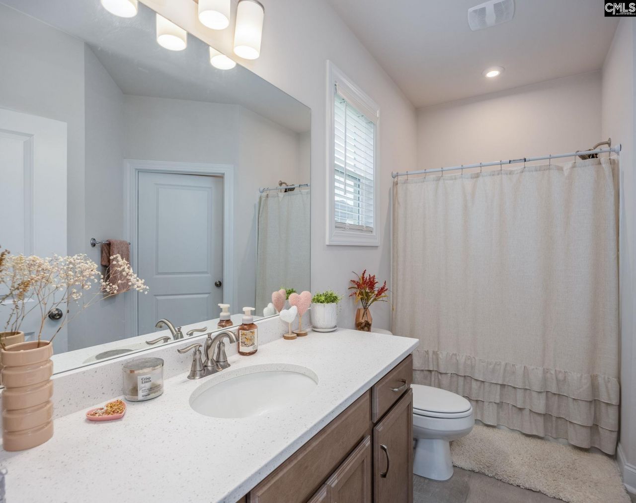 217 River Front Drive Photo 35