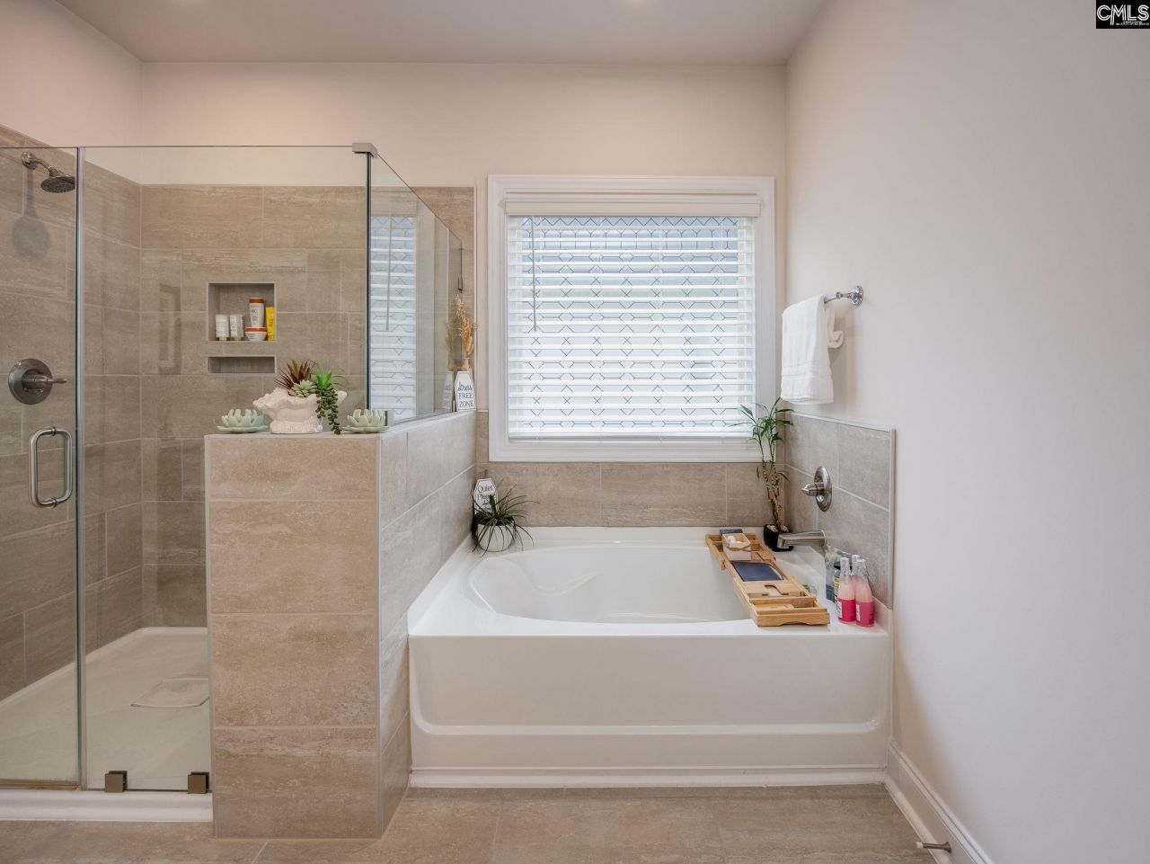 217 River Front Drive Photo 48