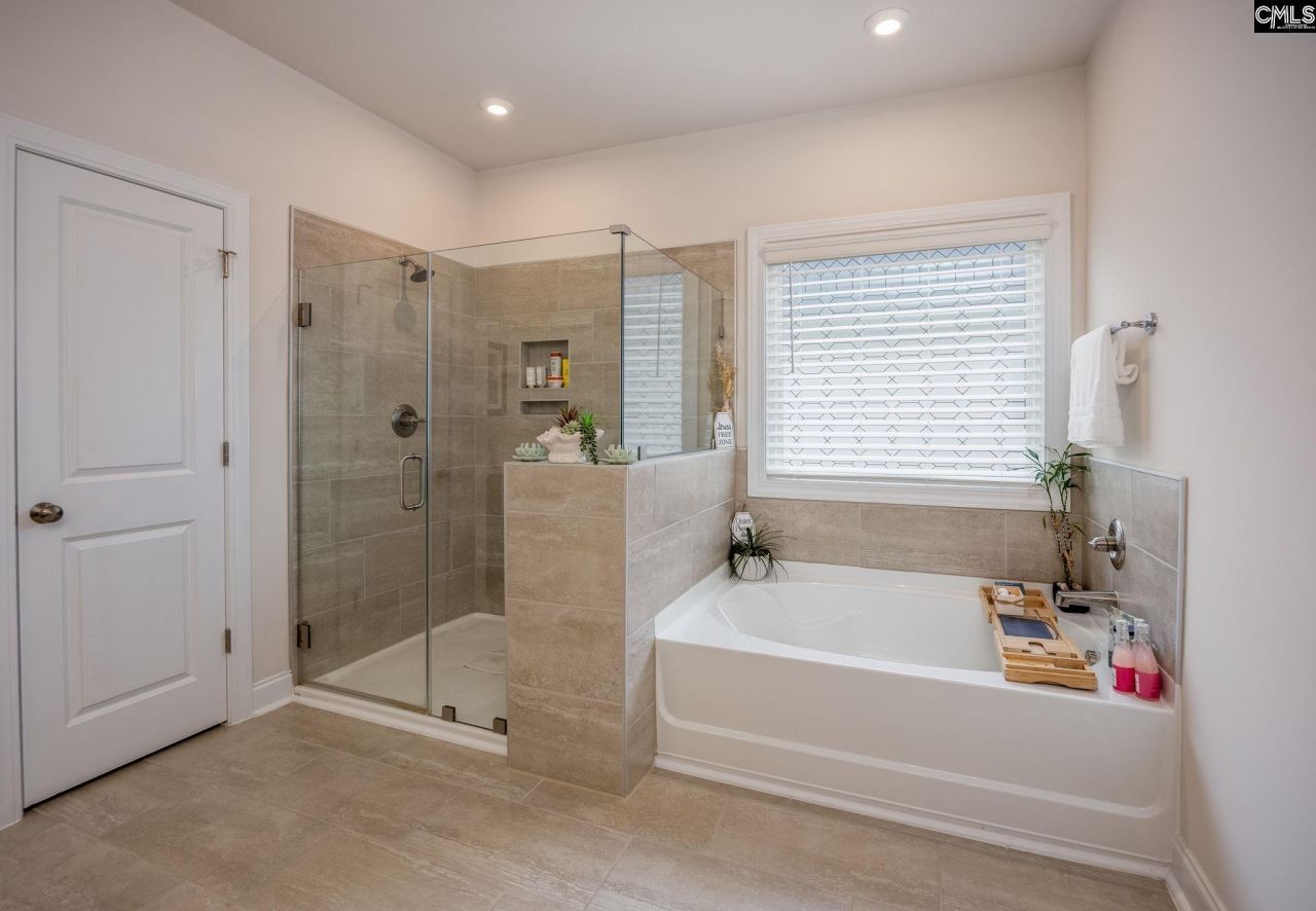 217 River Front Drive Photo 49