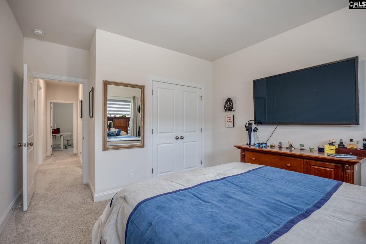 217 River Front Drive Photo 55