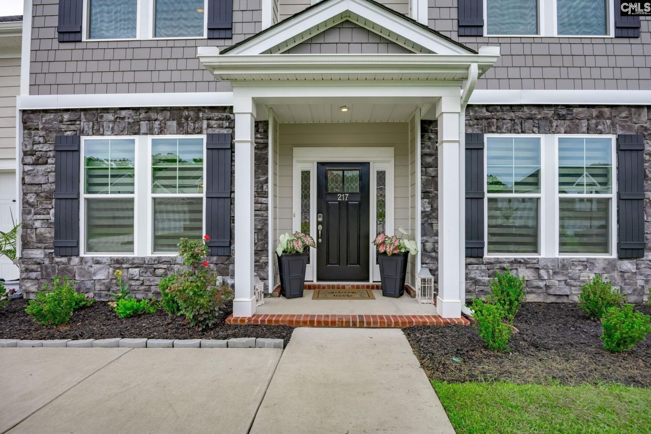 217 River Front Drive Photo 6