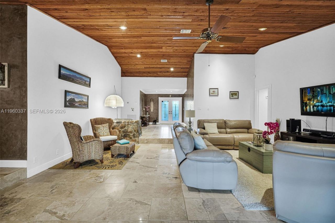 5021 SW 168th Ave , Southwest Ranches, FL 33331 Photo