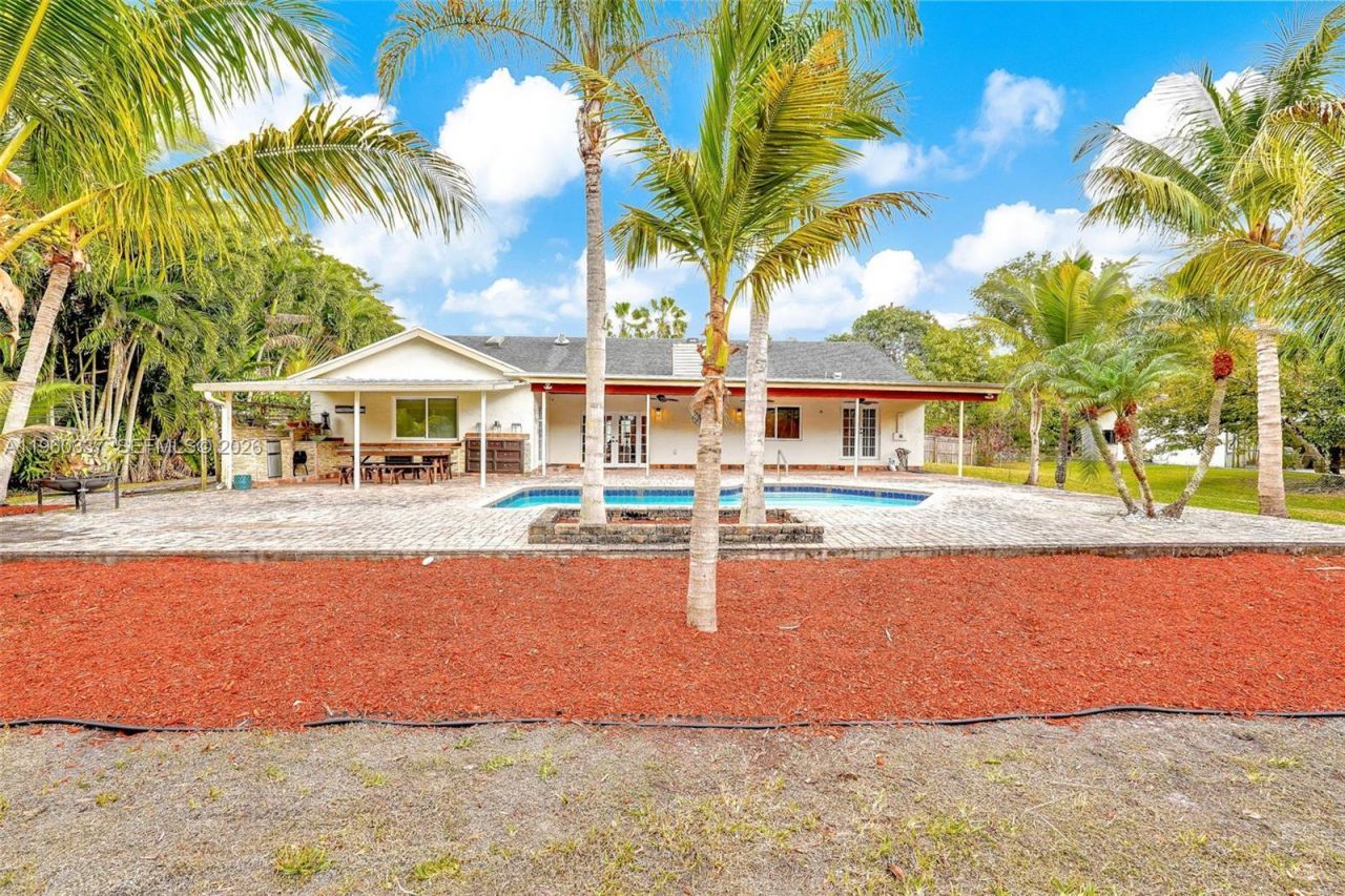 5021 SW 168th Ave, Southwest Ranches, FL 33331 Photo