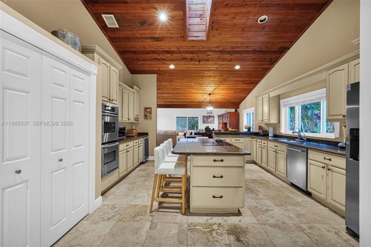 5021 SW 168th Ave, Southwest Ranches, FL 33331 Photo