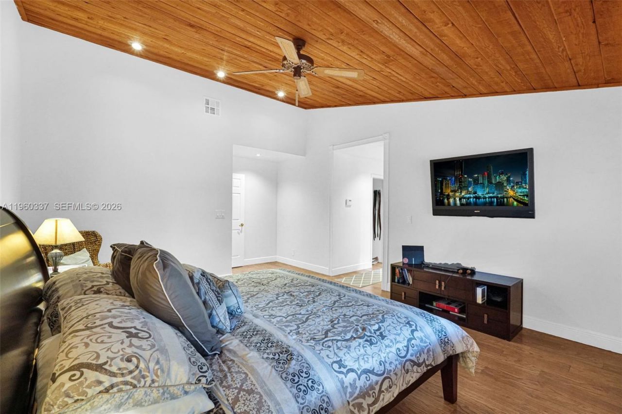 5021 SW 168th Ave, Southwest Ranches, FL 33331 Photo