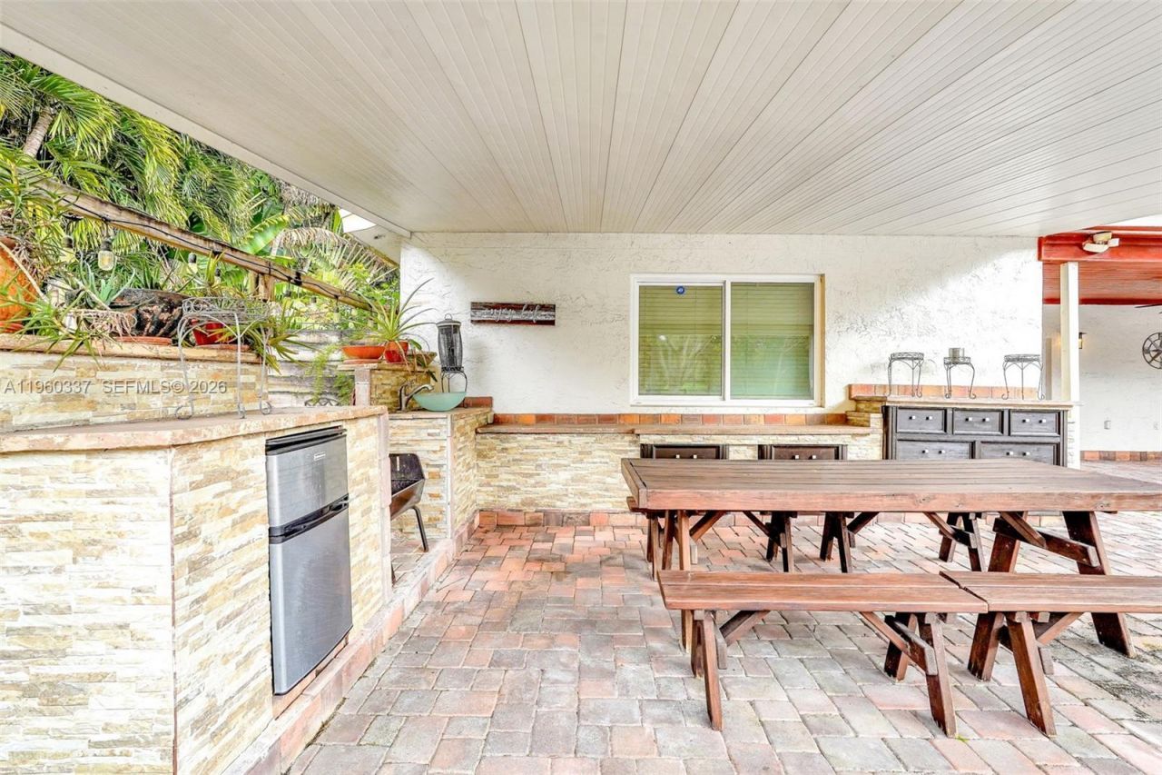 5021 SW 168th Ave, Southwest Ranches, FL 33331 Photo