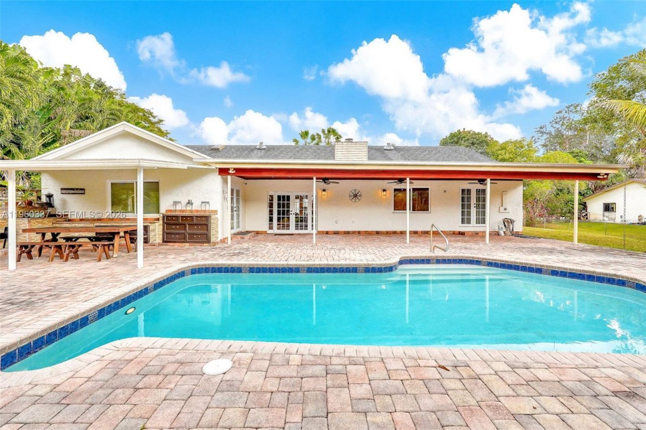 5021 SW 168th Ave, Southwest Ranches, FL 33331 Photo