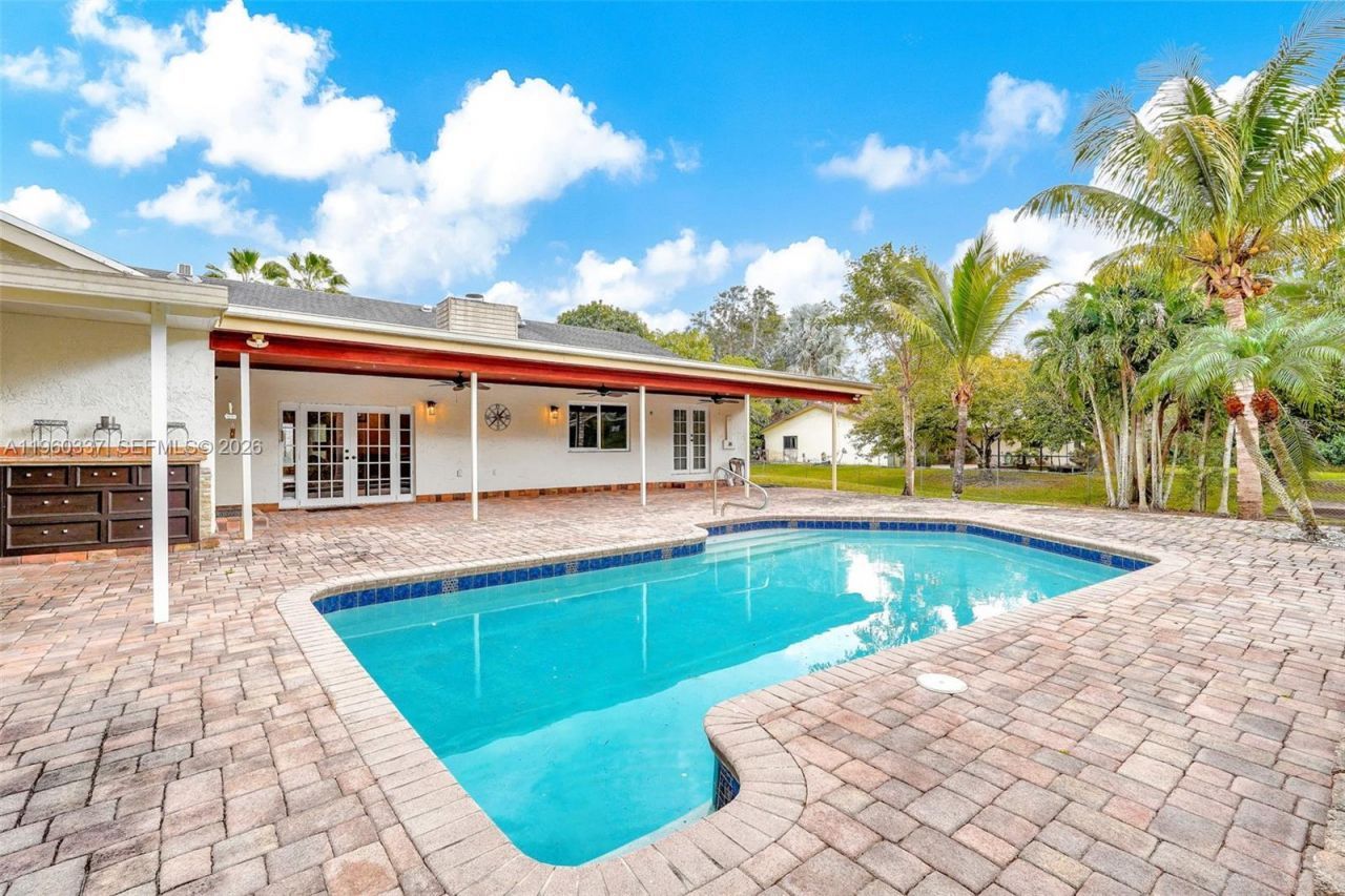 5021 SW 168th Ave , Southwest Ranches, FL 33331 Photo