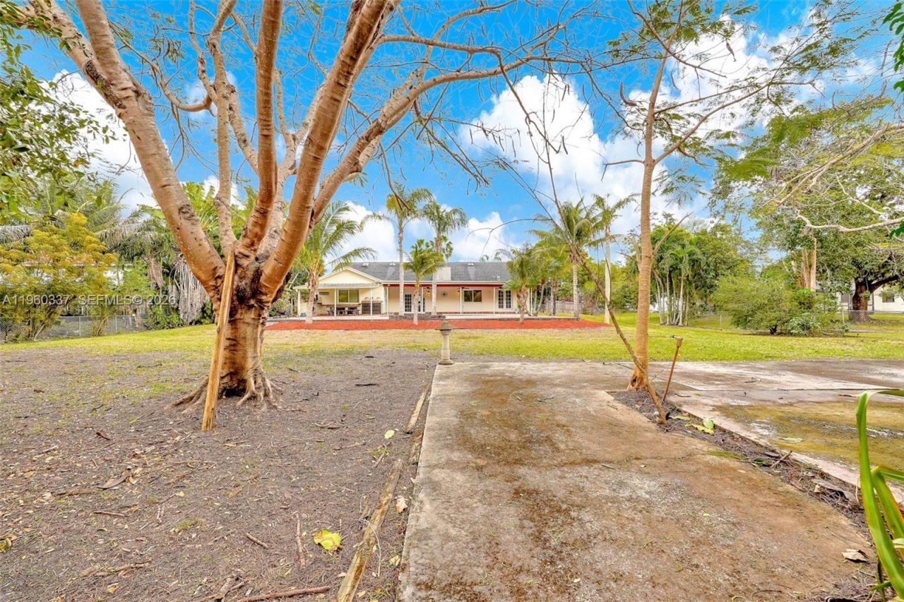 5021 SW 168th Ave , Southwest Ranches, FL 33331 Photo