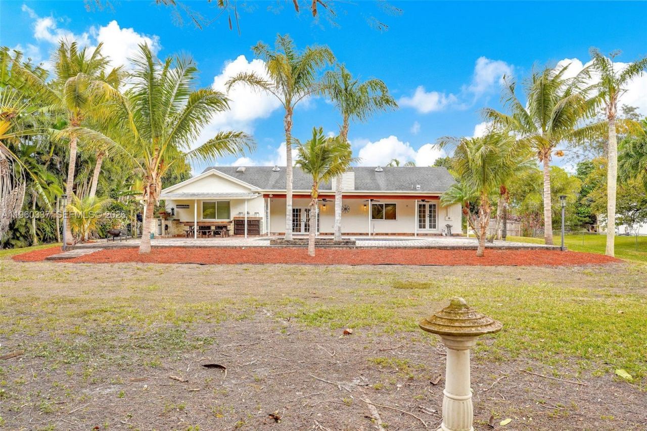 5021 SW 168th Ave, Southwest Ranches, FL 33331 Photo