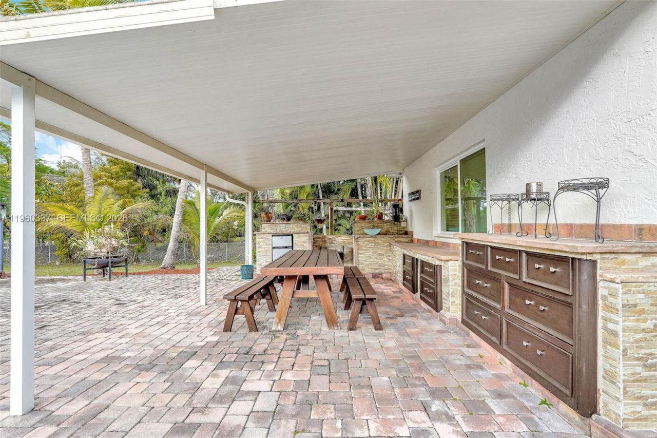 5021 SW 168th Ave , Southwest Ranches, FL 33331 Photo