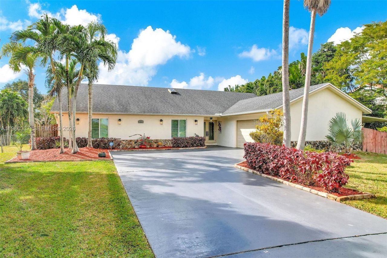 5021 SW 168th Ave, Southwest Ranches, FL 33331 Photo