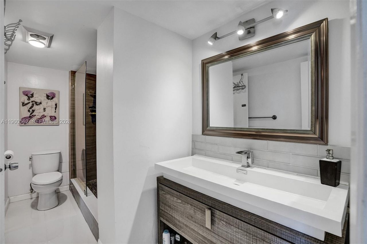 11111 Biscayne Blvd, Unit 1225, Miami, FL 33181 Photo