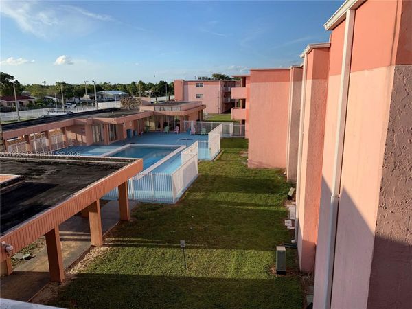 19791 SW 114th Ave, Unit 331, Miami, FL 33157