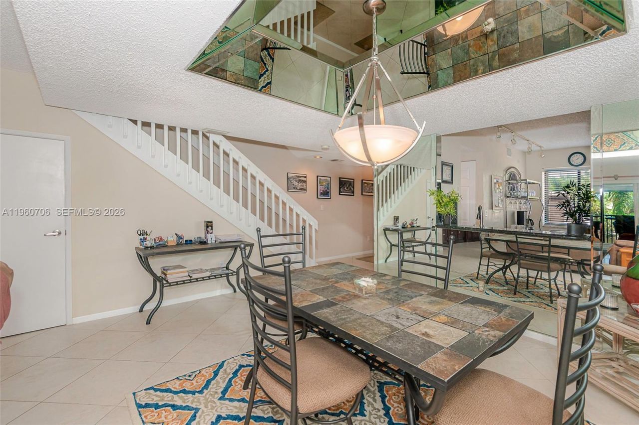 240 Captains Walk, Unit 5110, Delray Beach, FL 33483 Photo