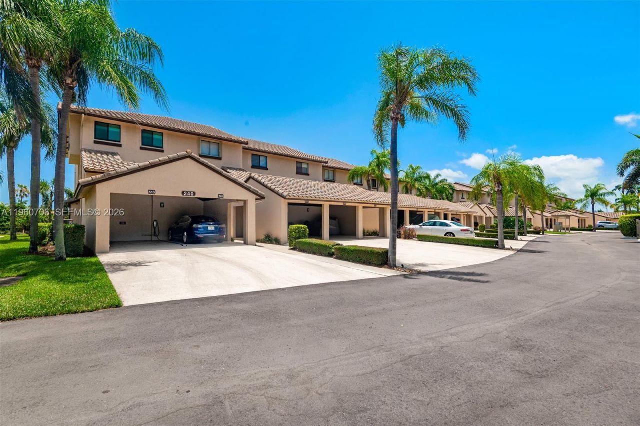 240 Captains Walk, Unit 5110, Delray Beach, FL 33483 Photo
