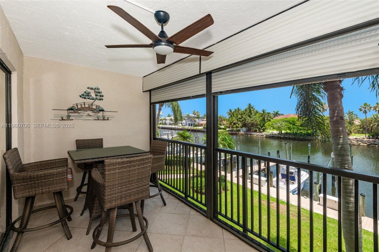 240 Captains Walk, Unit 5110, Delray Beach, FL 33483 Photo