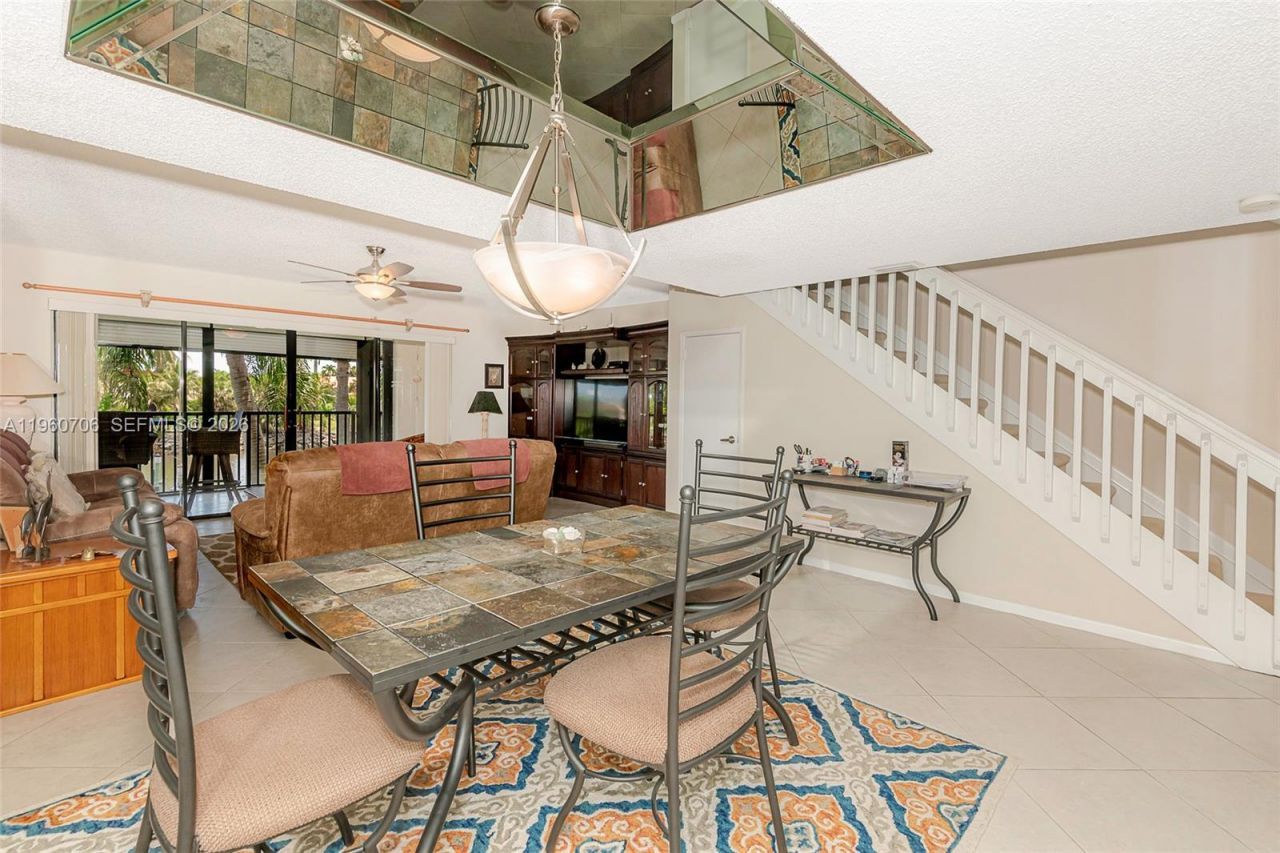 240 Captains Walk, Unit 5110, Delray Beach, FL 33483 Photo